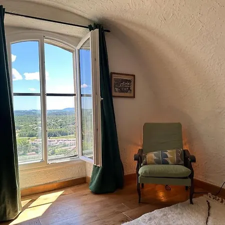 Jolie Maison Atypique * Vezenobres